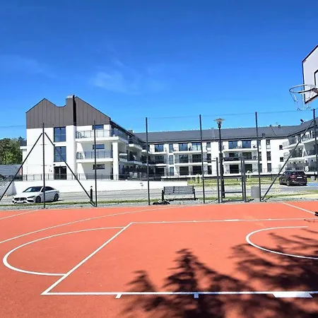 Hamptons By Triapart *