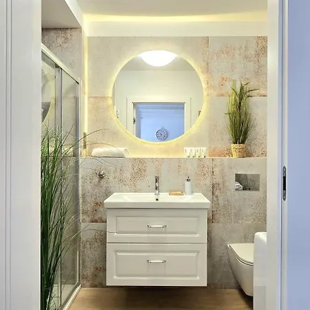 Hamptons By Triapart